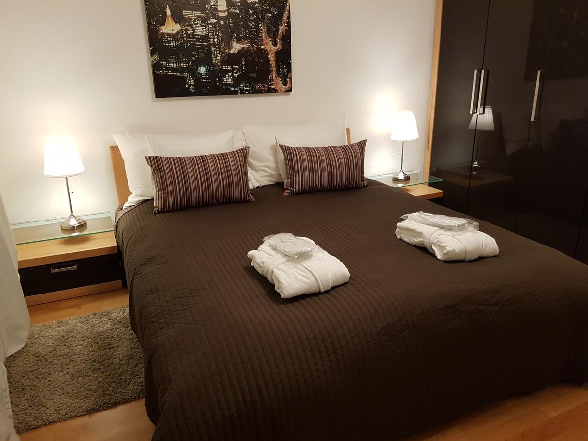 Montreux Lake View Apartments City Centre Exteriör bild